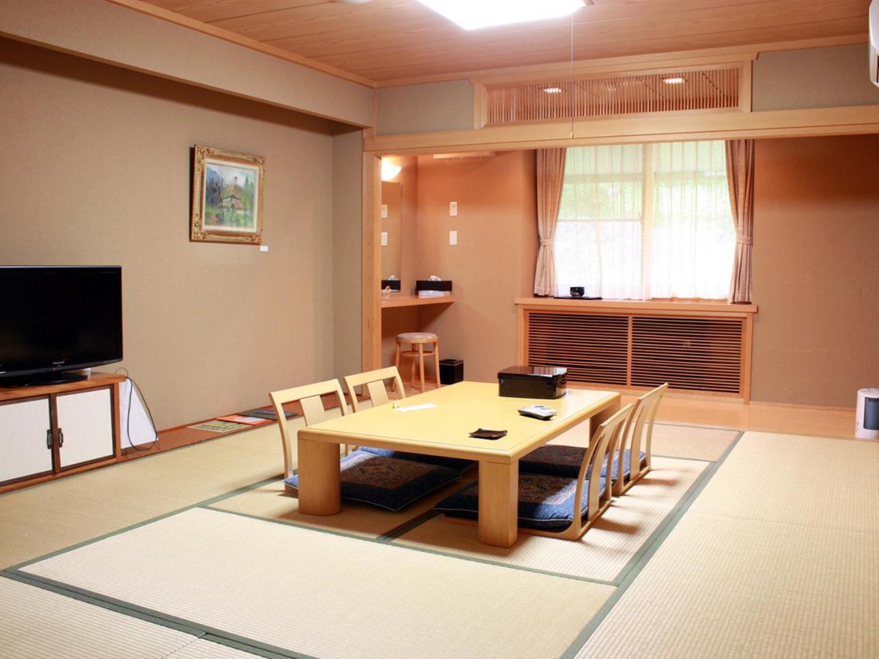 Megahira Onsen Quelle Yoshiwa Hotel Hatsukaichi Exterior foto
